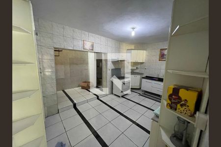 Casa à venda com 2 quartos, 113m² em Vila Ponte Rasa, São Paulo