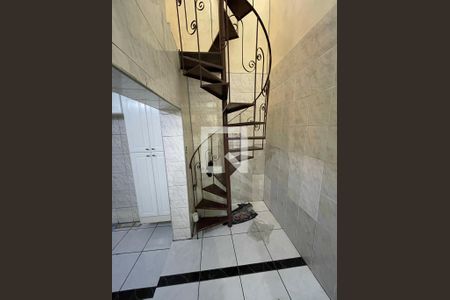 Casa à venda com 2 quartos, 113m² em Vila Ponte Rasa, São Paulo