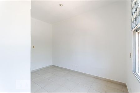 Apartamento para alugar com 90m², 3 quartos e 1 vagaQuarto 2