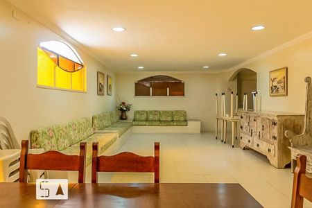 Apartamento para alugar com 52m², 2 quartos e 1 vagaÁrea comum - Salão de festas