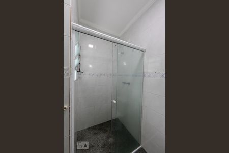 Casa à venda com 168m², 3 quartos e 4 vagas Casa à venda com 168m², 3 quartos e 4 vagasBanheiro Suite