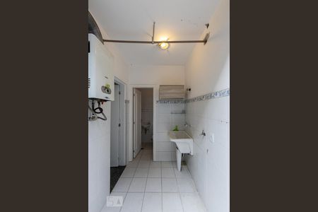 Casa à venda com 168m², 3 quartos e 4 vagas Casa à venda com 168m², 3 quartos e 4 vagasÁrea de Serviço