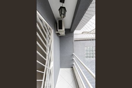 Casa à venda com 168m², 3 quartos e 4 vagas Casa à venda com 168m², 3 quartos e 4 vagasVaranda Suite