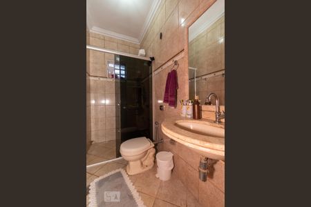 Casa à venda com 196m², 4 quartos e 4 vagas Casa à venda com 196m², 4 quartos e 4 vagasBanheiro Social