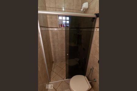Casa à venda com 196m², 4 quartos e 4 vagas Casa à venda com 196m², 4 quartos e 4 vagasDetalhe do Banheiro Social
