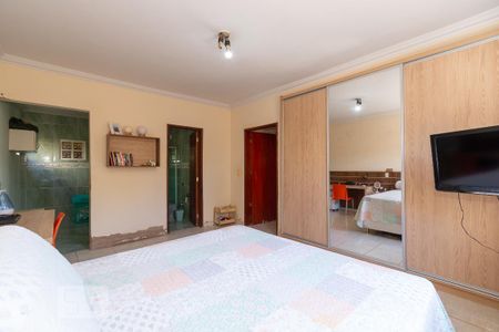 Casa à venda com 196m², 4 quartos e 4 vagas Casa à venda com 196m², 4 quartos e 4 vagasSuite 2