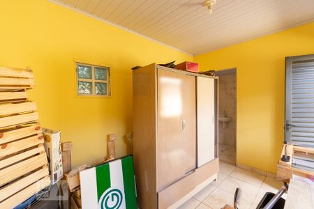 Casa à venda com 196m², 4 quartos e 4 vagas Casa à venda com 196m², 4 quartos e 4 vagasQuarto de Serviço