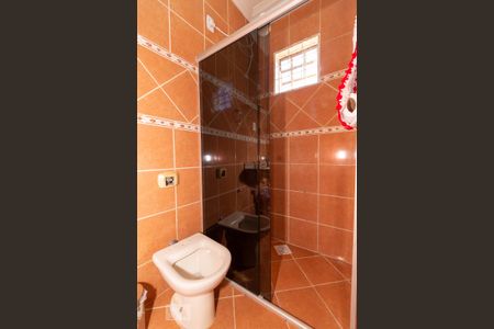 Casa à venda com 196m², 4 quartos e 4 vagas Casa à venda com 196m², 4 quartos e 4 vagasBanheiro da Suíte 1