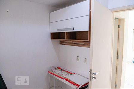 Casa de condomínio à venda com 55m², 2 quartos e 1 vaga Casa de condomínio à venda com 55m², 2 quartos e 1 vagaCozinha
