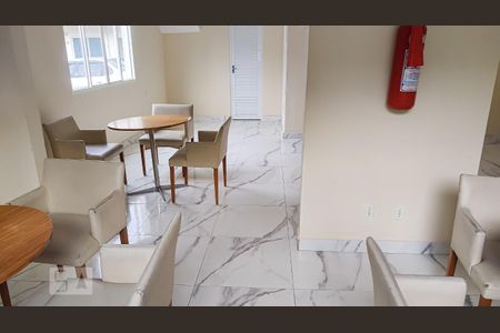 Casa de condomínio à venda com 55m², 2 quartos e 1 vaga Casa de condomínio à venda com 55m², 2 quartos e 1 vagaÁrea comum - Salão de festas