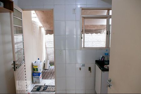 Casa de condomínio à venda com 55m², 2 quartos e 1 vaga Casa de condomínio à venda com 55m², 2 quartos e 1 vagaCozinha