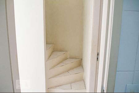 Casa de condomínio à venda com 55m², 2 quartos e 1 vaga Casa de condomínio à venda com 55m², 2 quartos e 1 vagaLavabo