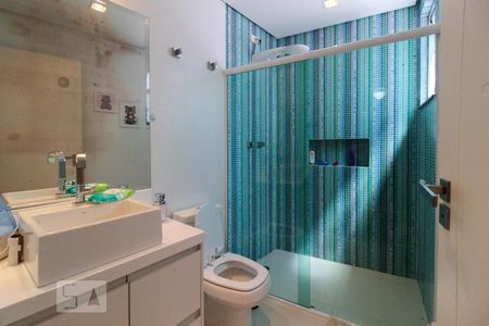 Casa para alugar com 225m², 3 quartos e 4 vagasBanheiro do quarto 2