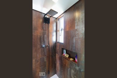 Casa para alugar com 225m², 3 quartos e 4 vagasBanheiro do quarto 1