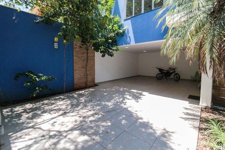 Casa para alugar com 225m², 3 quartos e 4 vagasGaragem