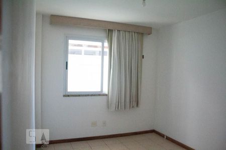 Casa de condomínio à venda com 156m², 4 quartos e 2 vagasQuarto 3