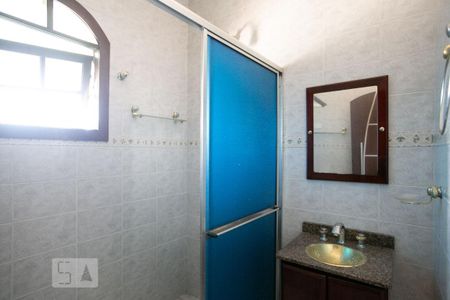 Casa para alugar com 498m², 5 quartos e 8 vagas Casa para alugar com 498m², 5 quartos e 8 vagasBanheiro da Suíte 3