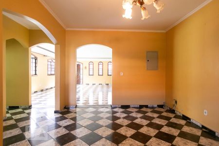 Casa para alugar com 498m², 5 quartos e 8 vagas Casa para alugar com 498m², 5 quartos e 8 vagasSala de Jantar