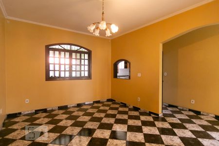 Casa para alugar com 498m², 5 quartos e 8 vagas Casa para alugar com 498m², 5 quartos e 8 vagasSala de Jantar