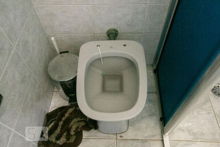 Casa para alugar com 498m², 5 quartos e 8 vagas Casa para alugar com 498m², 5 quartos e 8 vagasDetalhe