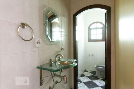 Casa para alugar com 498m², 5 quartos e 8 vagas Casa para alugar com 498m², 5 quartos e 8 vagasLavabo