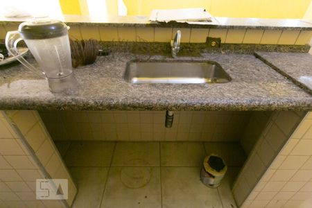 Casa para alugar com 498m², 5 quartos e 8 vagas Casa para alugar com 498m², 5 quartos e 8 vagasPia