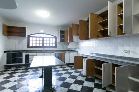 Casa para alugar com 498m², 5 quartos e 8 vagas Casa para alugar com 498m², 5 quartos e 8 vagasCozinha