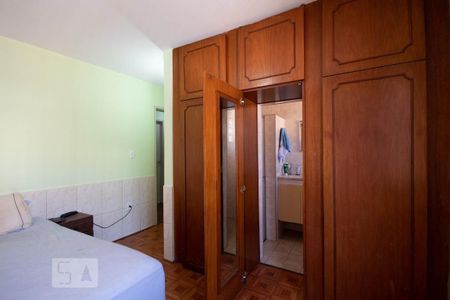 Casa à venda com 118m², 2 quartos e 1 vagaSuíte