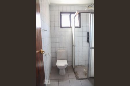 Apartamento para alugar com 72m², 2 quartos e 1 vaga Apartamento para alugar com 72m², 2 quartos e 1 vagaBanheiro