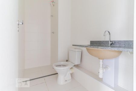 Apartamento para alugar com 34m², 1 quarto e sem vaga Apartamento para alugar com 34m², 1 quarto e sem vagaBanheiro
