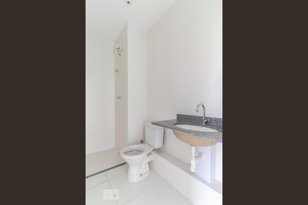 Apartamento para alugar com 34m², 1 quarto e sem vaga Apartamento para alugar com 34m², 1 quarto e sem vagaBanheiro