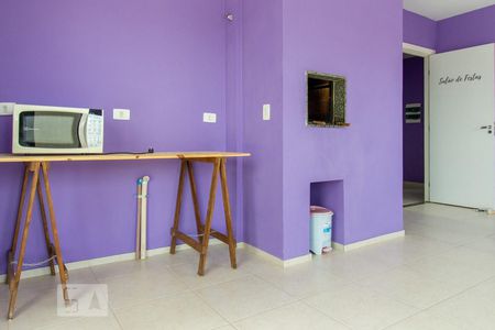 Studio para alugar com 27m², 1 quarto e sem vagaÁrea comum - Salão de festas