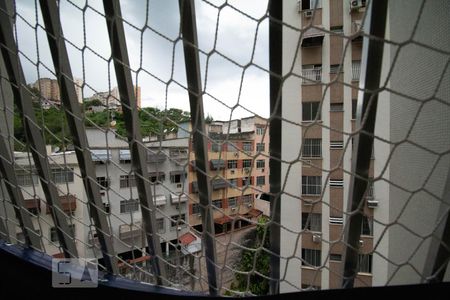 Sala vista de apartamento para alugar com 2 quartos, 70m² em Fonseca, Niterói
