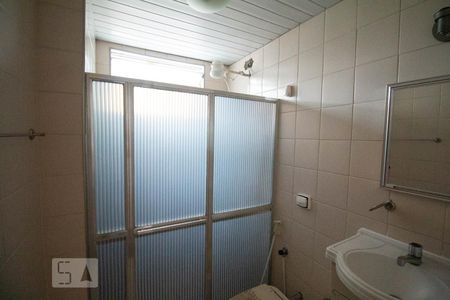 Banheiro de apartamento para alugar com 2 quartos, 70m² em Fonseca, Niterói