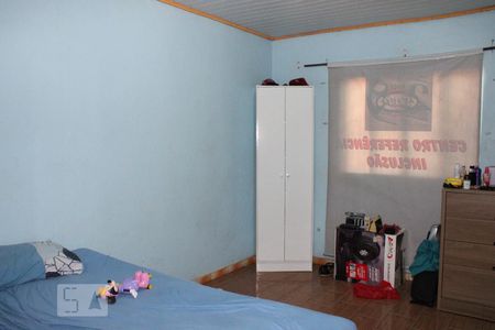 Casa à venda com 212m², 4 quartos e 2 vagasQuarto 2