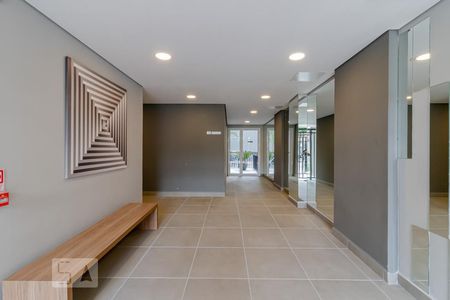 Apartamento para alugar com 32m², 1 quarto e sem vaga Apartamento para alugar com 32m², 1 quarto e sem vagaHall Social