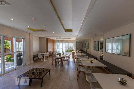 Apartamento à venda com 123m², 3 quartos e 2 vagas Apartamento à venda com 123m², 3 quartos e 2 vagasÁrea comum - Salão de festas