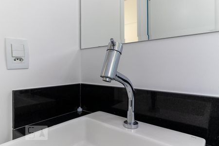 Apartamento à venda com 123m², 3 quartos e 2 vagas Apartamento à venda com 123m², 3 quartos e 2 vagasBanheiro da suíte