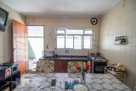 Casa à venda com 205m², 3 quartos e 2 vagasCozinha