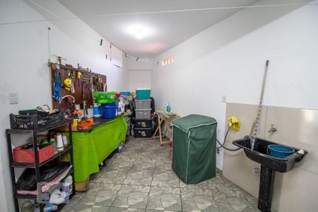 Casa à venda com 205m², 3 quartos e 2 vagasÁrea de Serviço