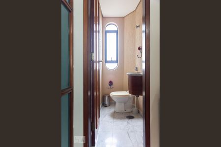 Apartamento à venda com 154m², 4 quartos e 2 vagasLavabo