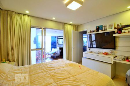 Apartamento à venda com 225m², 5 quartos e 2 vagasSuíte 1