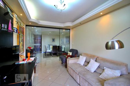 Apartamento à venda com 225m², 5 quartos e 2 vagasSala