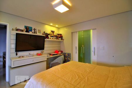 Apartamento à venda com 225m², 5 quartos e 2 vagasSuíte 1