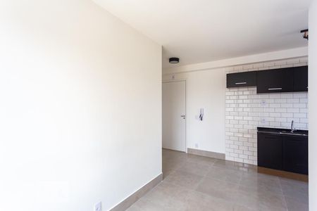 Sala de apartamento para alugar com 2 quartos, 35m² em Presidente Altino, Osasco