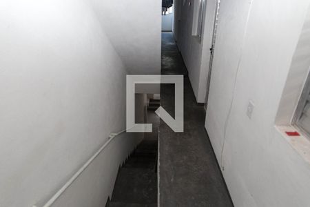 Casa para alugar com 25m², 1 quarto e sem vagaEscada