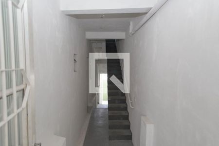 Casa para alugar com 25m², 1 quarto e sem vagaEscada