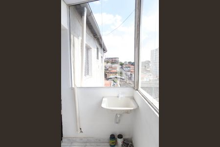 Casa para alugar com 25m², 1 quarto e sem vagaÁrea de Serviço