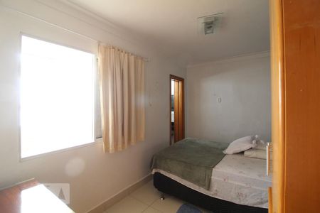 Quarto 1 suite de casa para alugar com 2 quartos, 170m² em Rudge Ramos, São Bernardo do Campo