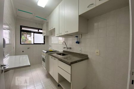 Apartamento para alugar com 58m², 2 quartos e 1 vagaCozinha